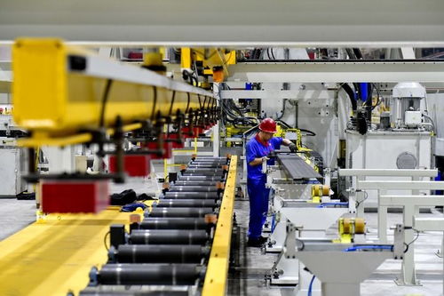 數(shù)智賦能與新業(yè)態(tài)驅(qū)動(dòng)下的長(zhǎng)沙教育咨詢創(chuàng)新發(fā)展